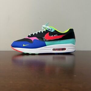Nike Air Max 1 Parachute - men’s 10.5 (stains, scuffs)